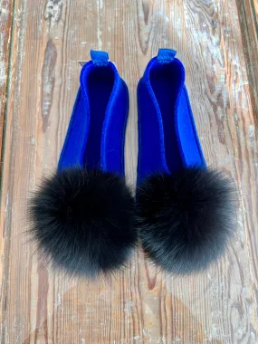 BIG BLUE slippers