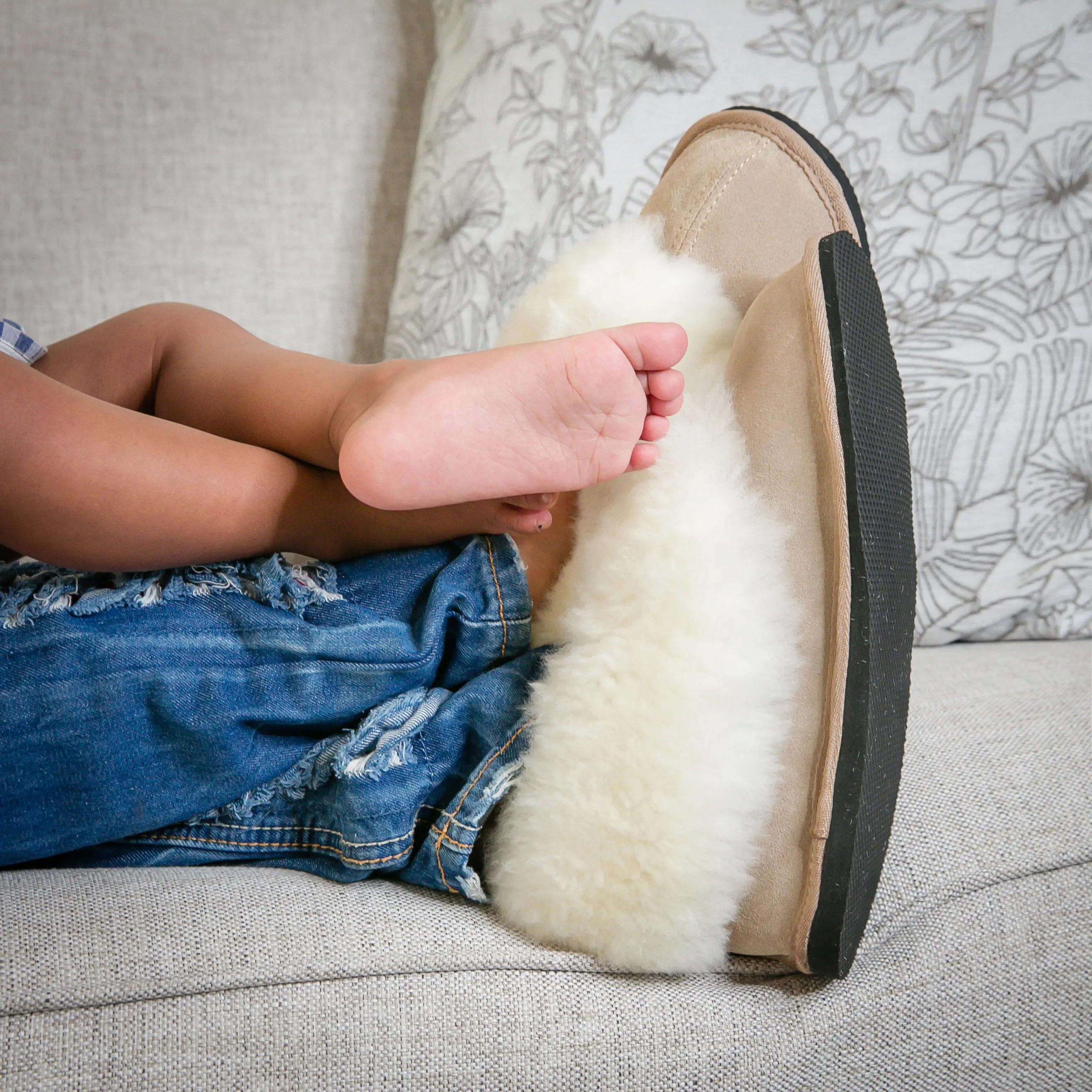 Cosy Shepherd | Stone | Suede