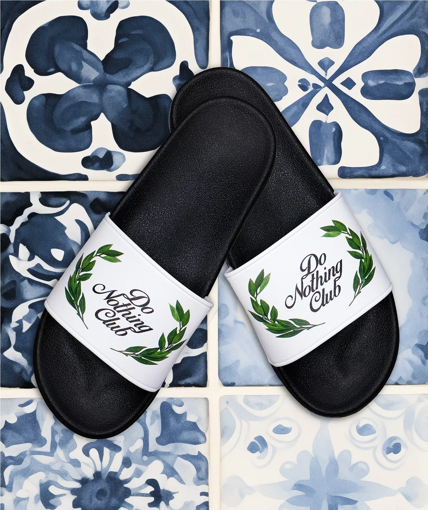 Do Nothing Club Slippers - Black