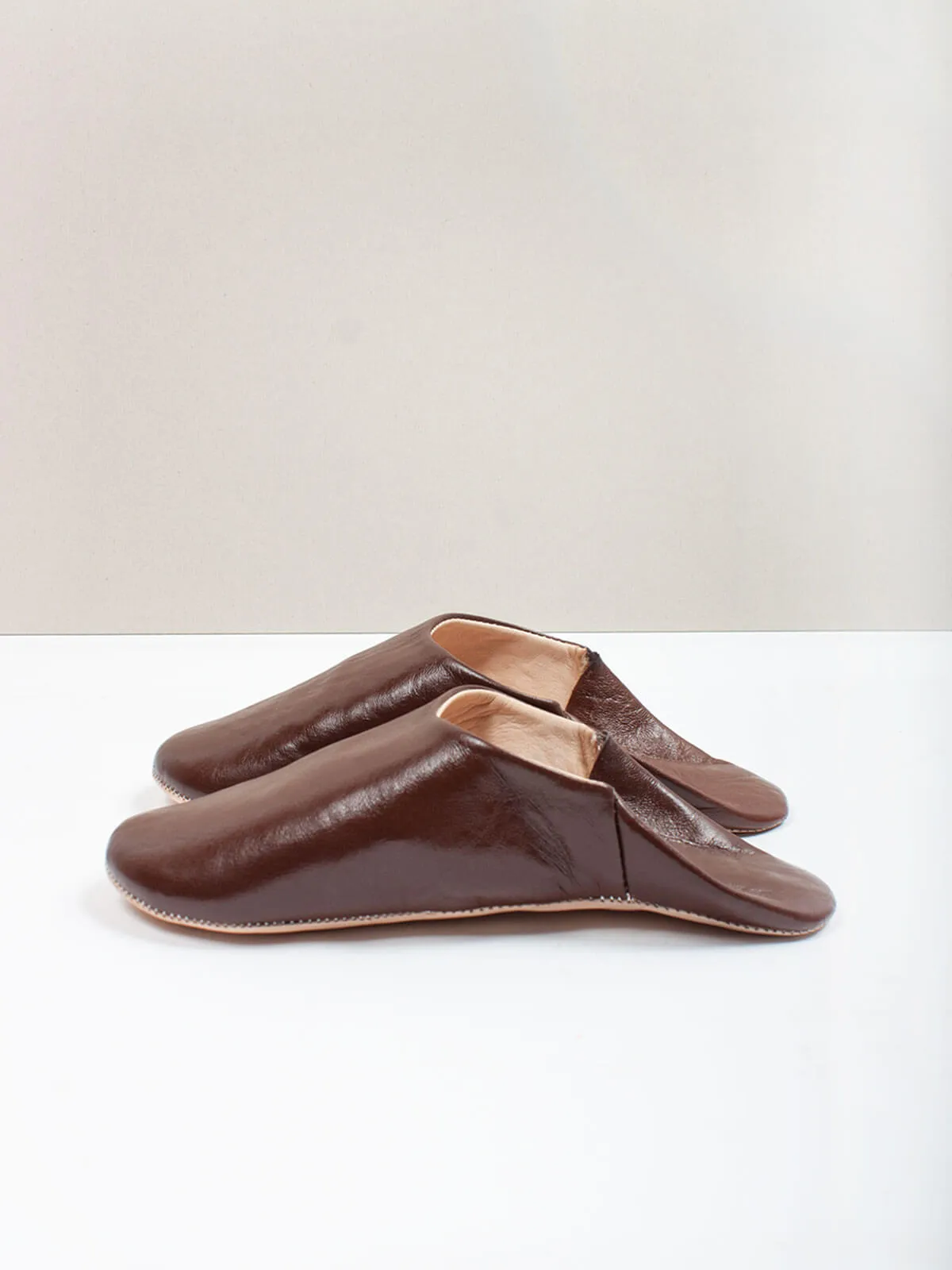 Moroccan Mens Babouche Slippers, Chocolate