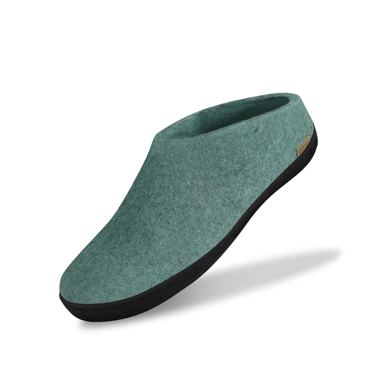 Slip-on with natural rubber sole - black - North Sea