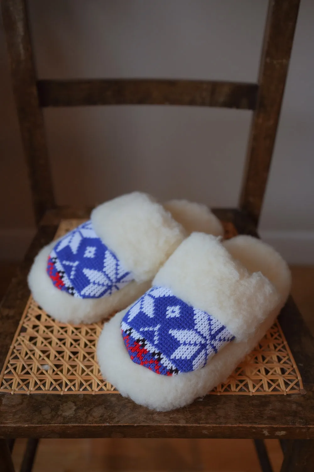 Wool slippers